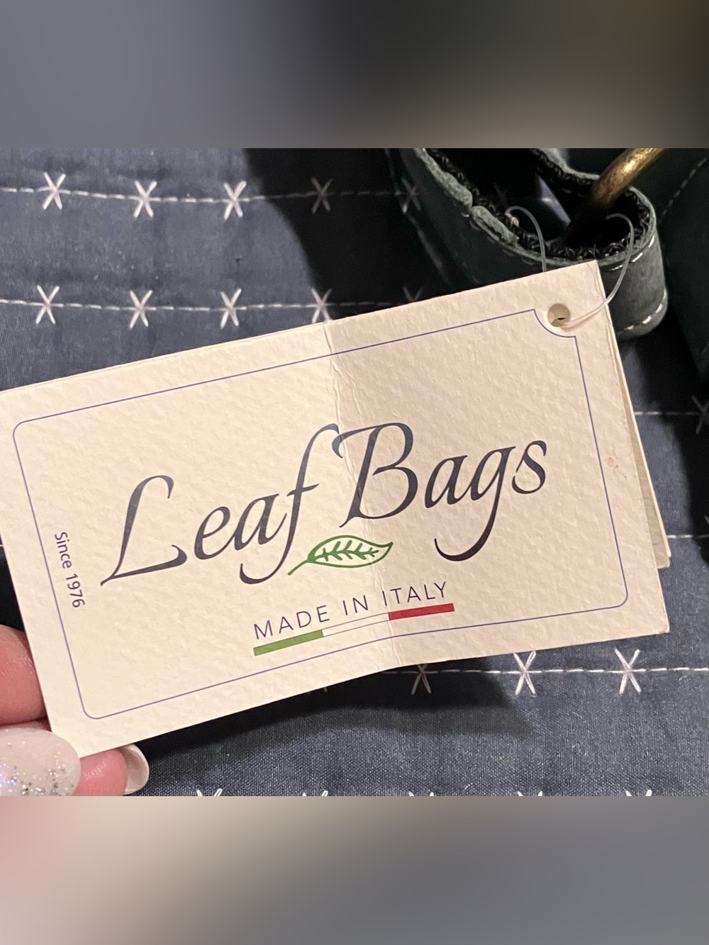Leaf Pelletterie Italian Leather Messenger Bag - Picture 7 of 9